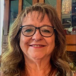 Meet your Posher, Wendy